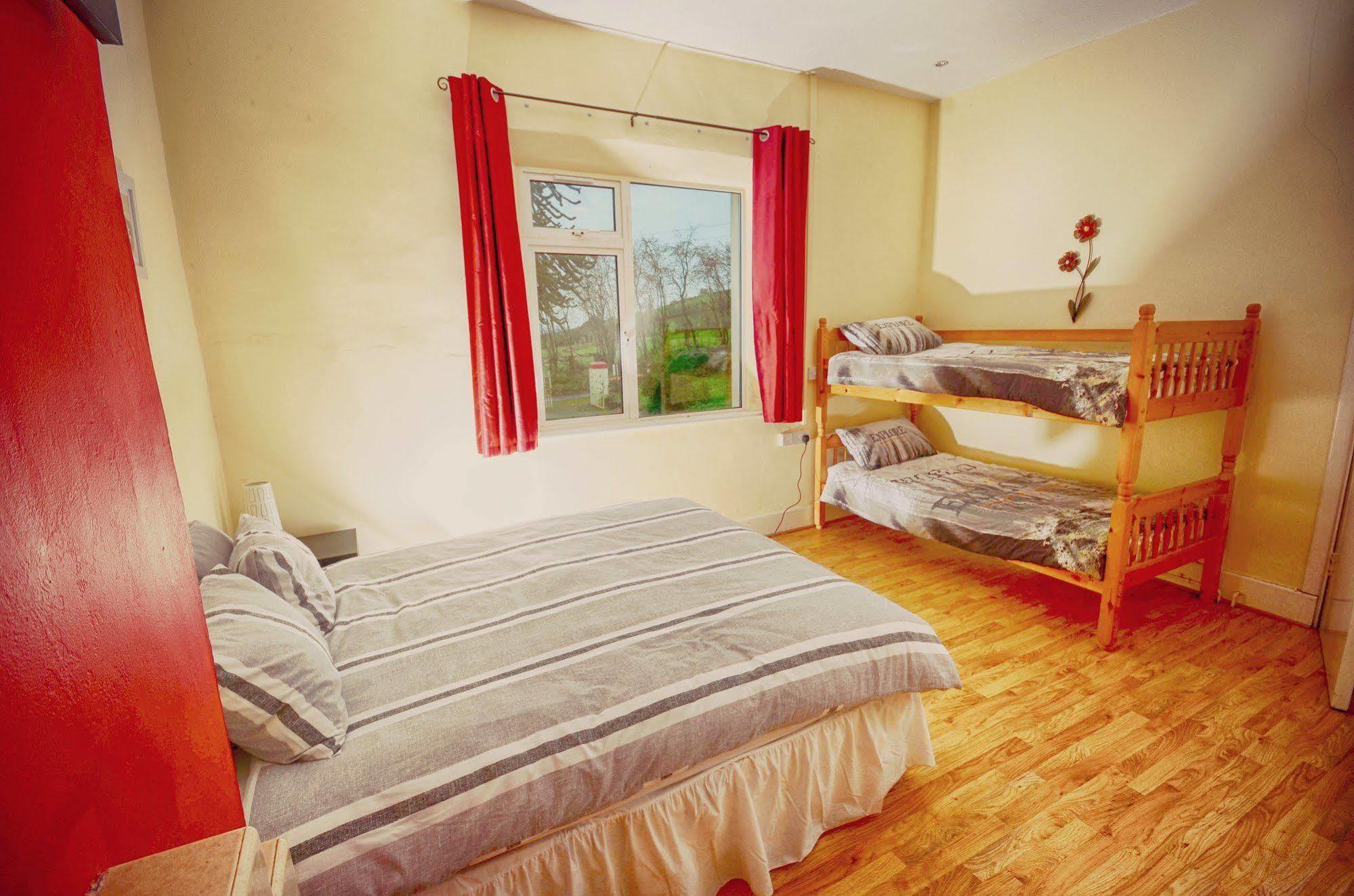 Loughcrew Megalithic Hostel Millbrook Kültér fotó