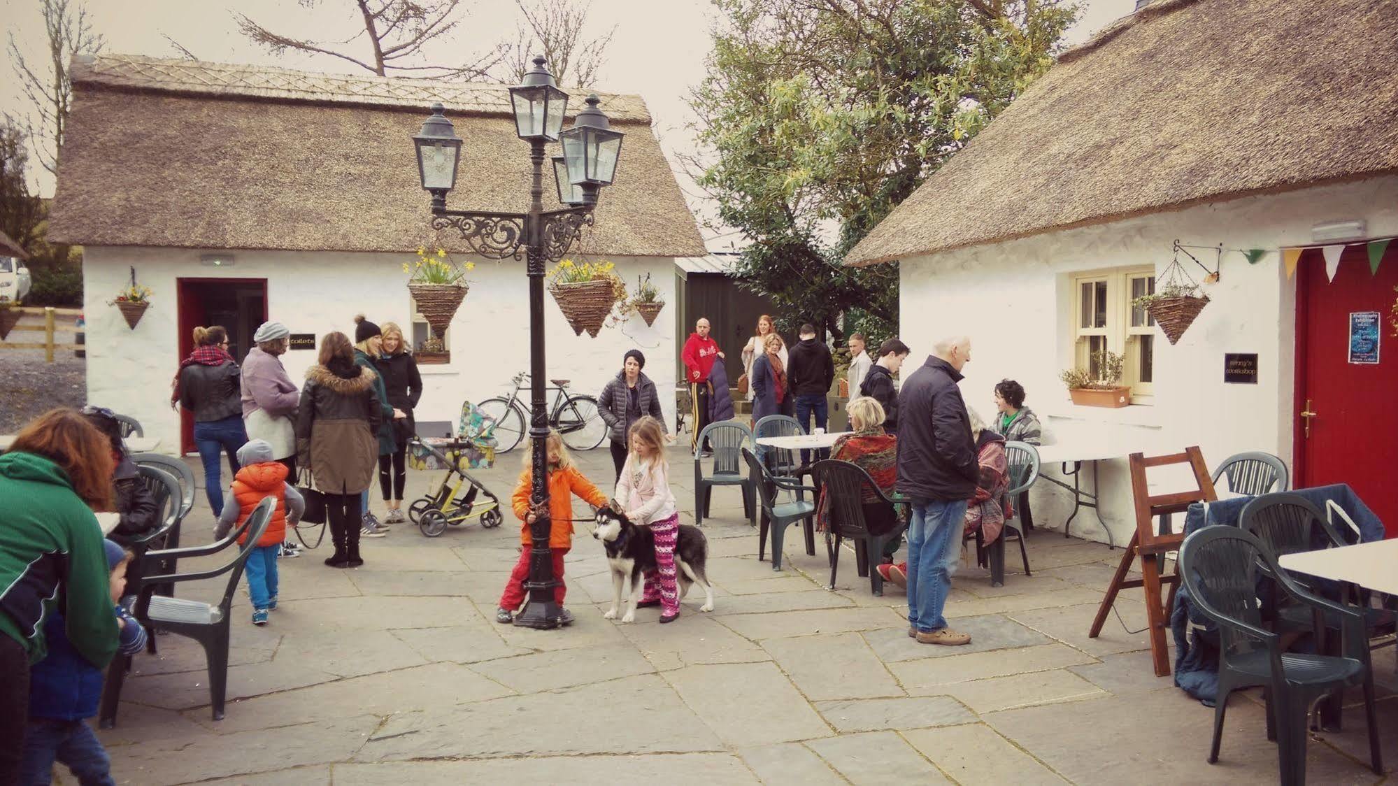Loughcrew Megalithic Hostel Millbrook Kültér fotó